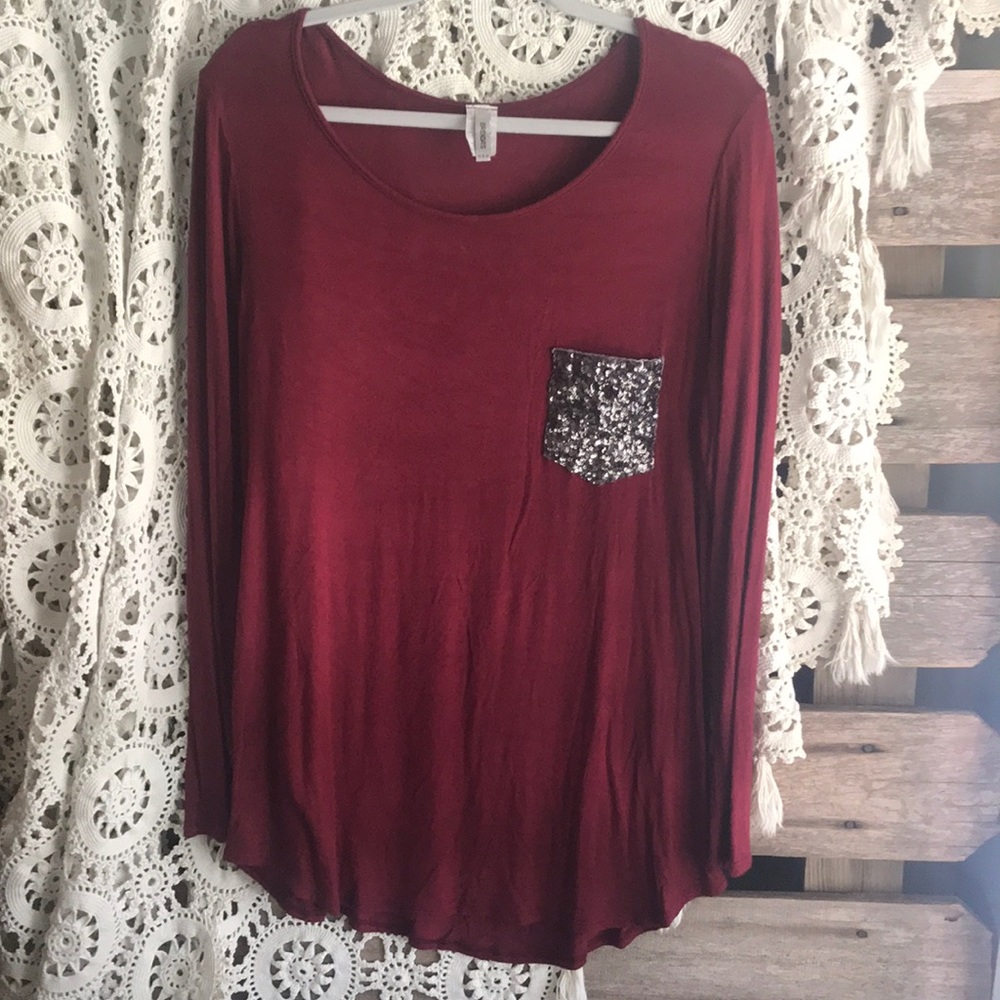 Long-sleeve sequin pocket tunic!